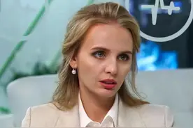 普京雪藏30年的大女儿又美又飒，33岁掌管45亿公司，专攻癌症突破图片