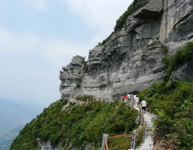 寻秘“九口锅”：识者“不落科”的真龙宝地