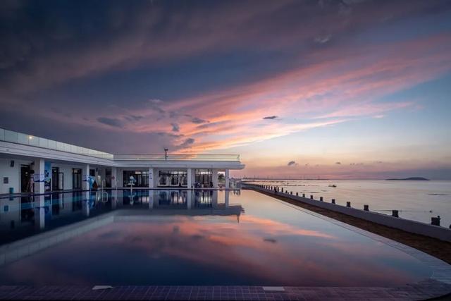 天鹅畅游圈剧透：五部恋歌，首篇「天鹅絮语」上线！