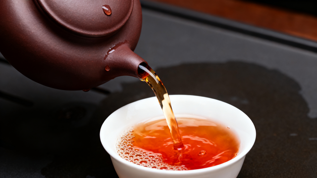茶圈 4 句 “坑人话” 专骗新手！弄懂这些，买茶再也不花冤枉钱