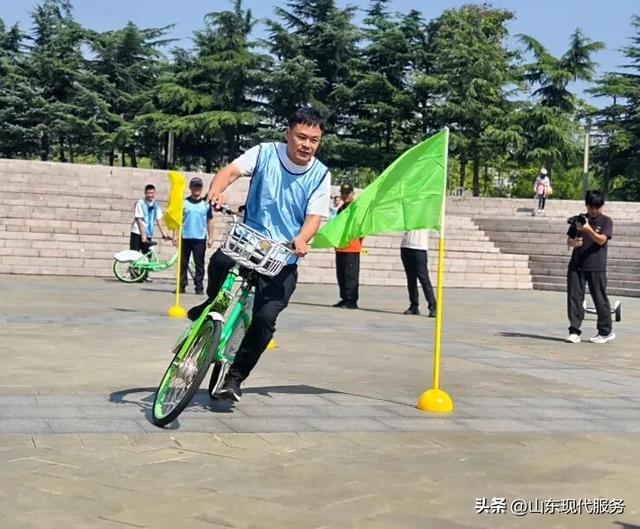 “快乐骑行 健康相伴”现代服务25周年骑行活动精彩纷呈