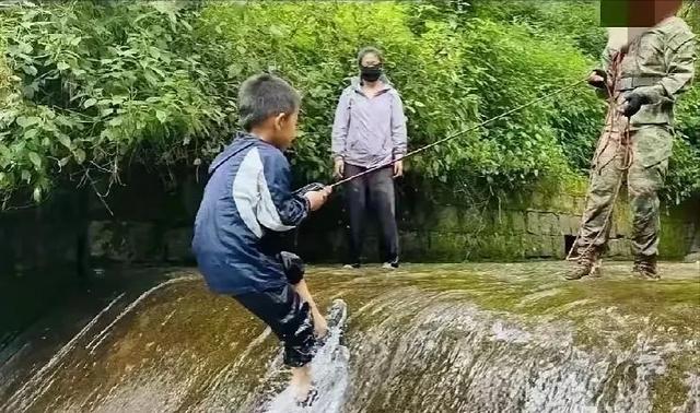失踪自闭儿遗体已找到，生前饱受痛苦，救援队曝死因，果然不简单