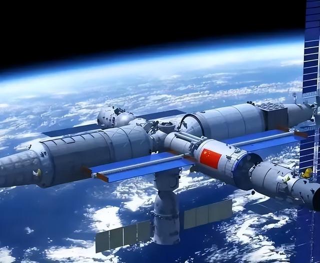 神舟二十遇碎片撞击？中国载人航天应急救援，7天就能接回航天员