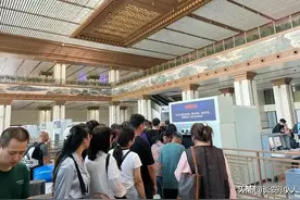 打通西安站国铁、地铁“二次安检”的壁垒图片