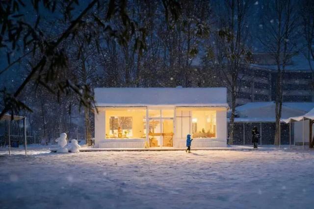 琼花碎玉间，顺义的冬日诗行——