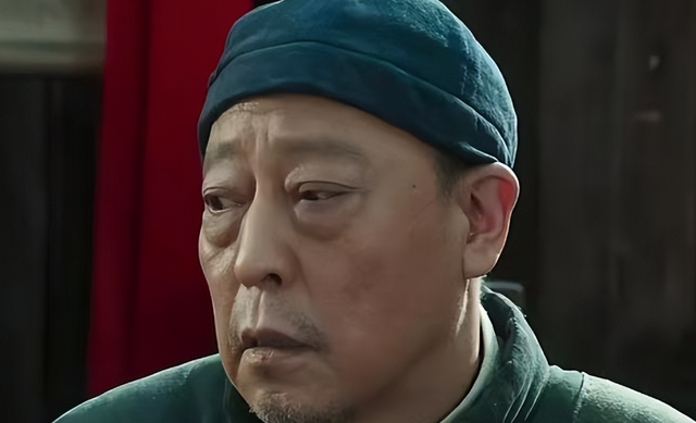 不会演就别尬演，《生万物》最大的败笔，就是请了她这个"戏混子"