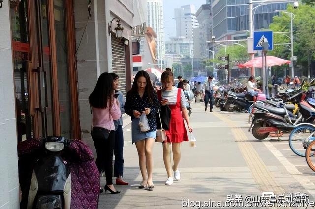 “南昌八一起义纪念馆”大门前实拍（江西之旅第廿二集）