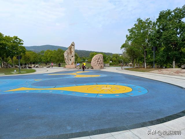 大雪时节，来汤山金乌公园晒暖阳、泡温泉（上）