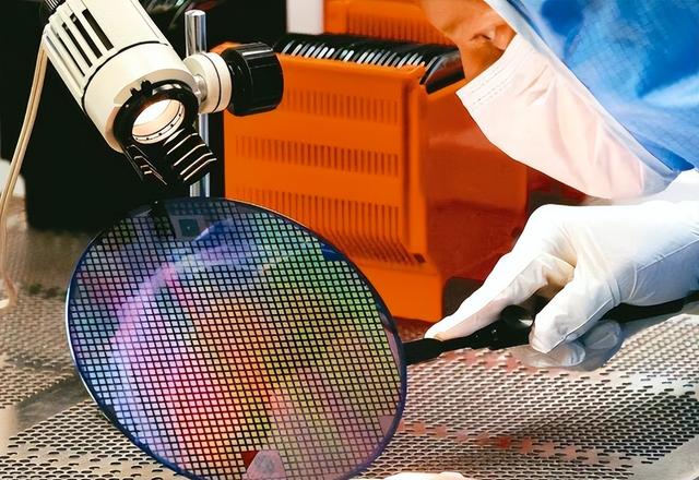 荷兰挑战底线，断供安世晶圆，中国 “组合拳” 破局，掌控主动权