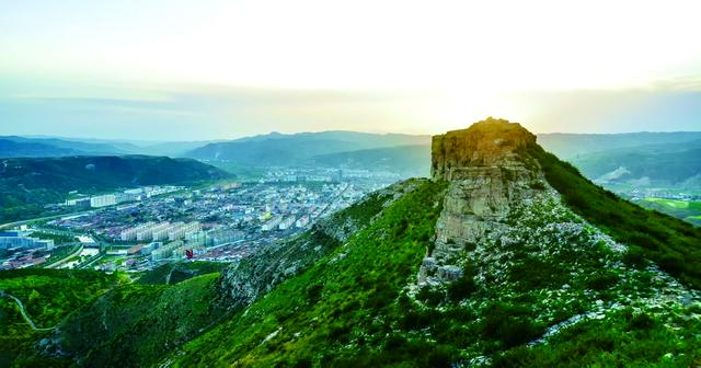 岢岚解码：黄土高原小城的转型实验