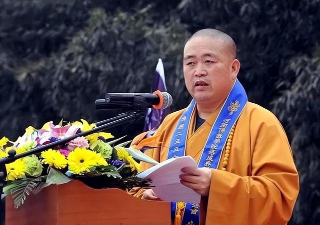 袈裟下资本有多惊人？22年方丈释永信花4.5亿买地，名下18家企业