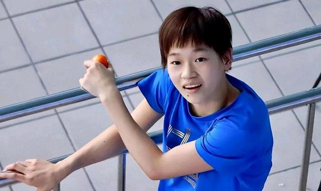 夺冠不到72小时，央视3次点名全红婵，释放2大信号	，果然不简单