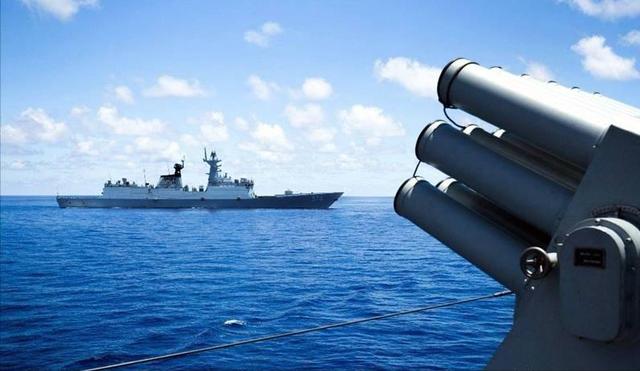 中方舰艇编队刚进钓鱼岛，日本就抗议，不到24小时，美军也多嘴