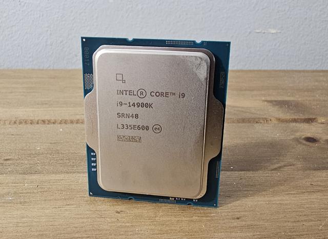 PCIe 3.0 VS PCIe 5.0，RTX 5050性能差距几何？7款游戏测试出炉
