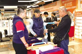 包头：以旧换新 乐享老年生活图片