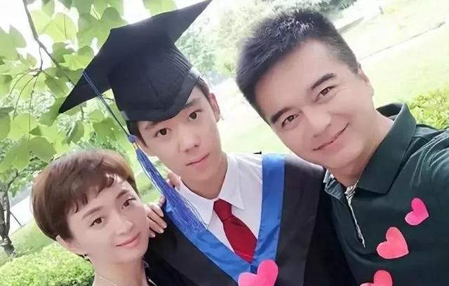 何晴离世年仅61岁！生前因脑瘤淡出娱乐圈	，后患癌恶化无法手术