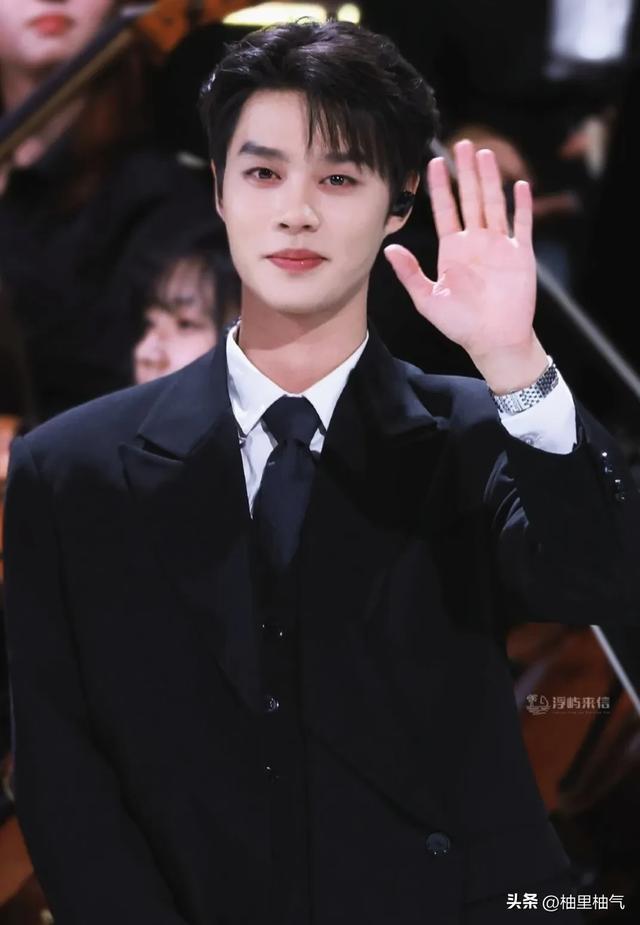 现在最火的短剧男演员 要演技有演技 要颜值有颜值 要气质有气质