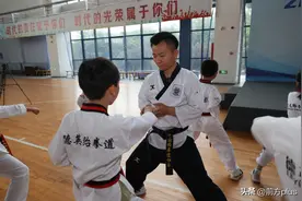 中国跆拳道协会晋段（品）考试在西安举行图片