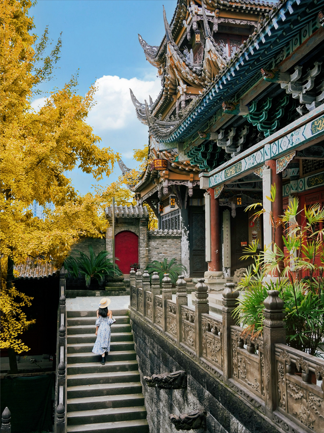 全部免费，不要门票！适合9-10月一个人散心的绝美小镇，争取每年去一个！