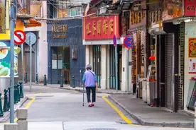 人过八十岁，最痛苦的，不是没房没钱，而是处于这三种状态图片