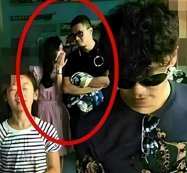 送走马蓉又迎来冯清，可怜倒霉的王宝强，终究逃不出“女人坑”
