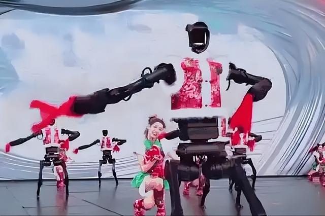 跨障仅需2秒！X1机器人实战演练，完胜传统救援设备