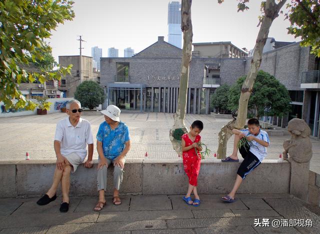 2012年8月，夏日的古运河畔清名桥