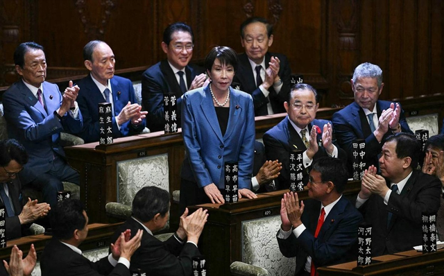 日本政坛巨震！166票封喉	，公明党倒戈，高市时代终结？中方回应