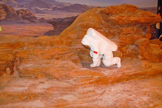 酒泉航天科技体验馆，逐梦航天，穿越星系，是亲子研学游的好去处