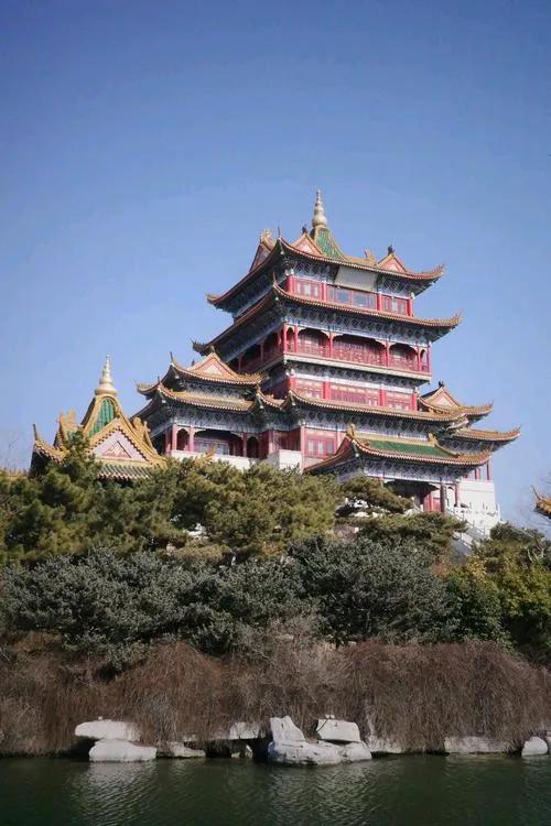 山东烟台旅游攻略：海滨城市的魅力与风情