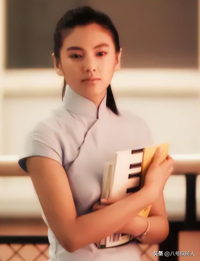 色字头上一把刀！“纵欲过度”的张雨绮，终走上萧亚轩的“老路”