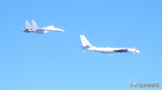 中俄联手，海空三面包围琉球，撕破“第一岛链”，美日坐不住了？