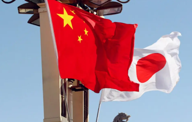 日方刚离开北京，高市收到噩耗，中方动真格了，对日下了一道禁令