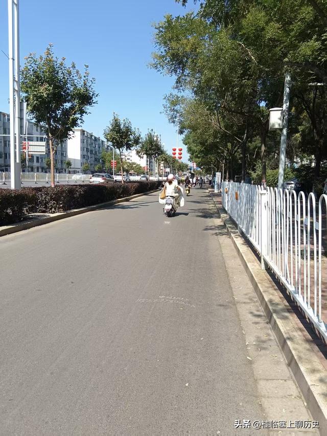 威观宁夏：银川“满城尽是戴头盔”，那路什么时候还回来？