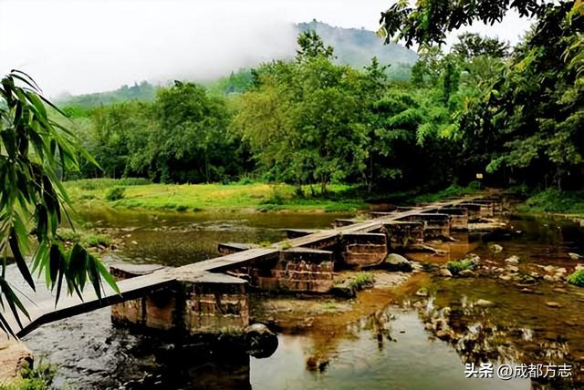 成都最“火”千年古镇，藏着世界第一......