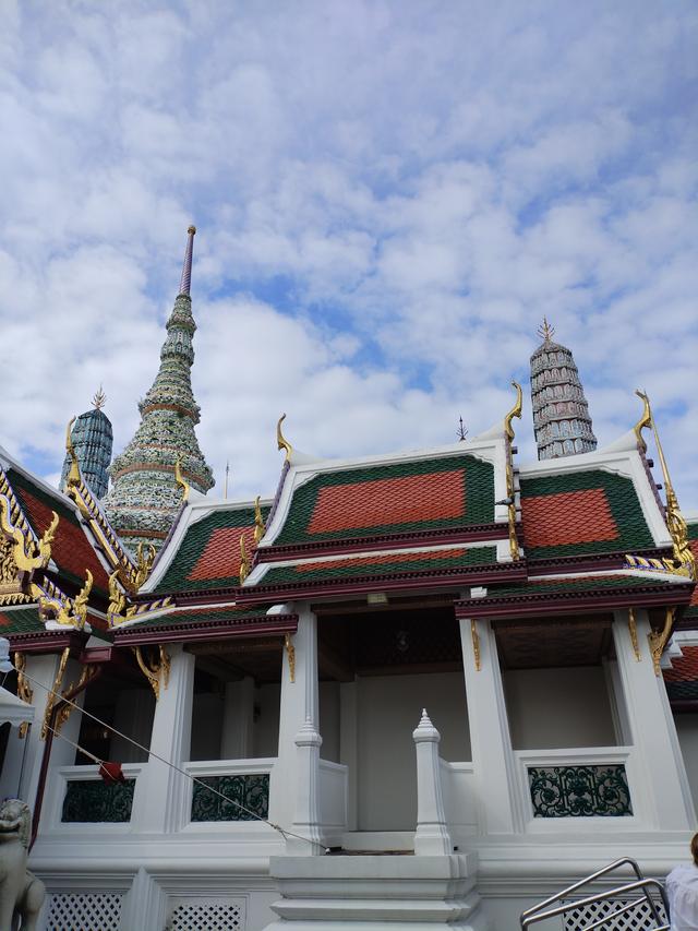 曼谷大皇宫：被鎏金与佛韵裹住的午后