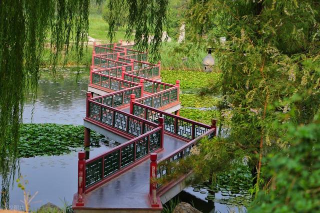 60岁之后一定要去一次！北京对老人免票的20+景点，不花钱还好玩