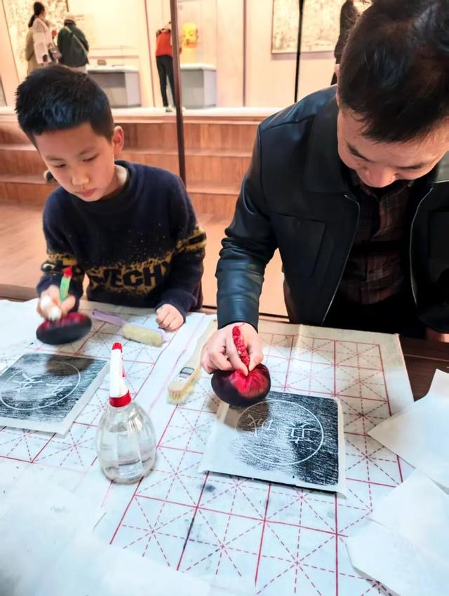 正月初五拓印祈福 | 庐山市博物馆文化沙龙“归宗叙话”活动圆满举办