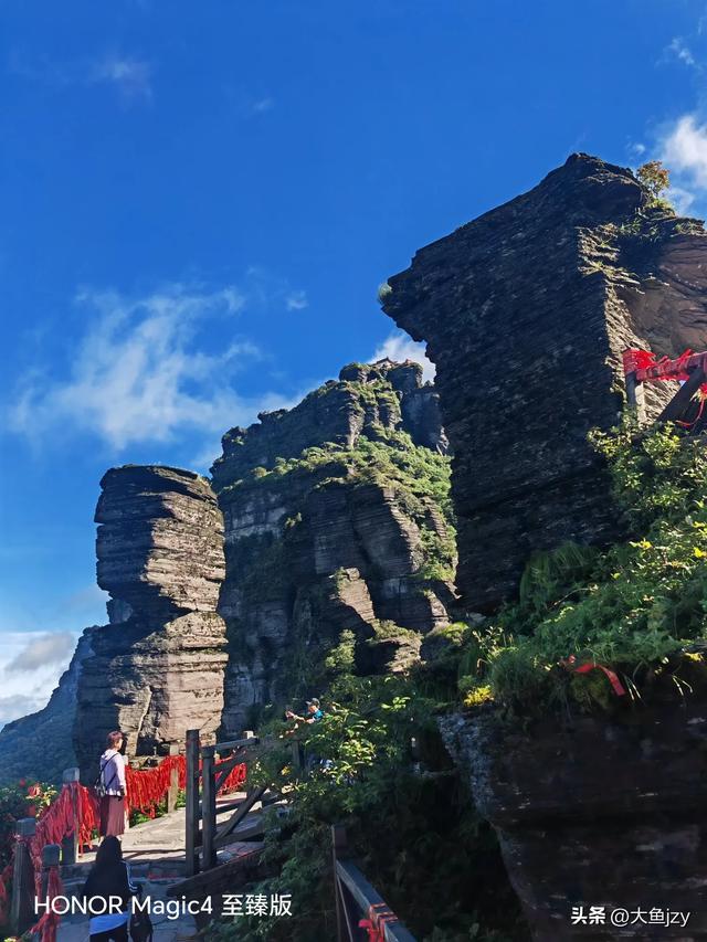 登完泰山又去登梵净山，感觉登山难度不在一个等级