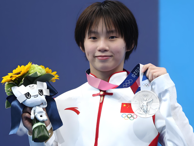 央视专访这次，陈芋汐毫不掩饰野心，一句话公开给全红婵提了个醒