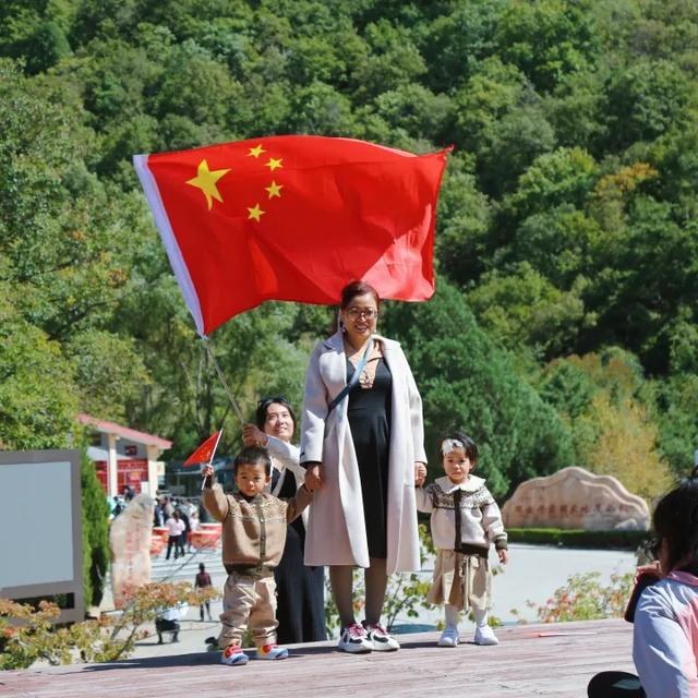 中秋国庆赴照金 亲历一场震撼心灵的光影盛宴