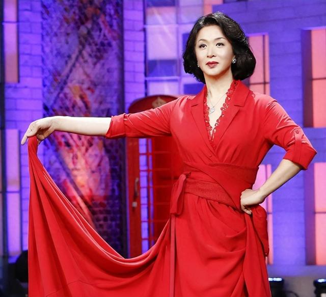 逃到国外半年后，57岁金星近照曝光，这一次大众还能原谅她吗？