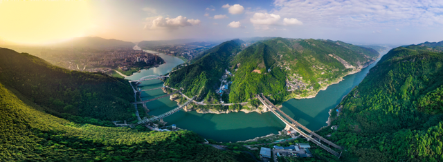 地名里的重庆 | 北碚龙凤桥街道：从百年石拱桥到“八桥叠翠”的蝶变