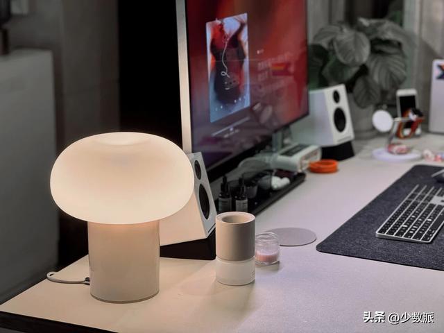 入手梦寐以求的桌面音箱，我终于圆上了学生时代「完美桌搭」的梦