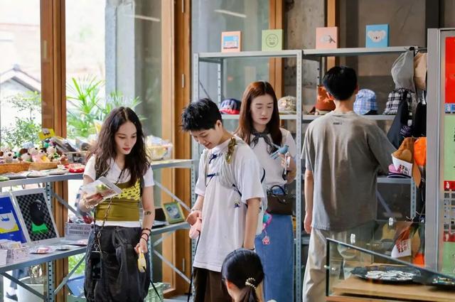 莫干山的文旅新实践，山野里长出了新日常