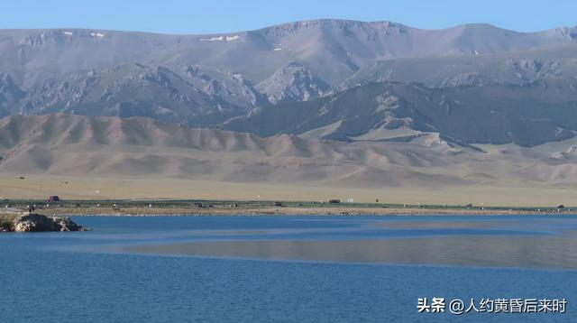 来赛里木湖后,整个人都不好了。