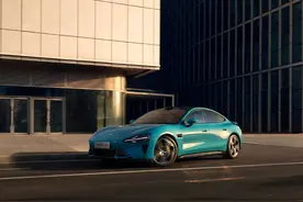 27岁、33岁、35岁、38岁、45岁，开上这5款车就算小有成就图片