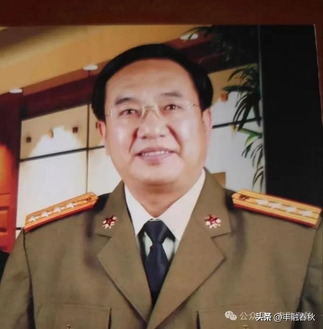 张北天路，桦皮岭的诗意之旅｜闫建国