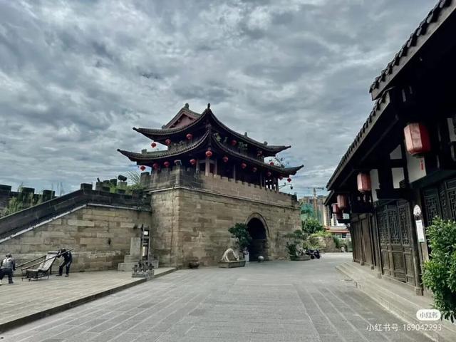 全部当天来回！精选10个王牌好耍地，奇观、异域、美食全都有，国庆不走远就看这篇！