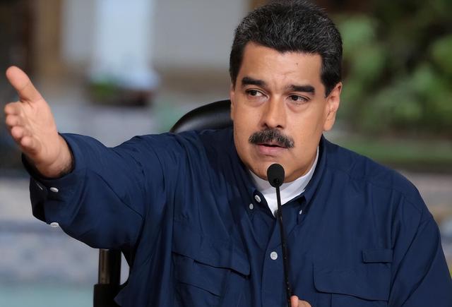 特朗普动真格？禁毒只是幌子，美航母接到特朗普命令驶向委内瑞拉